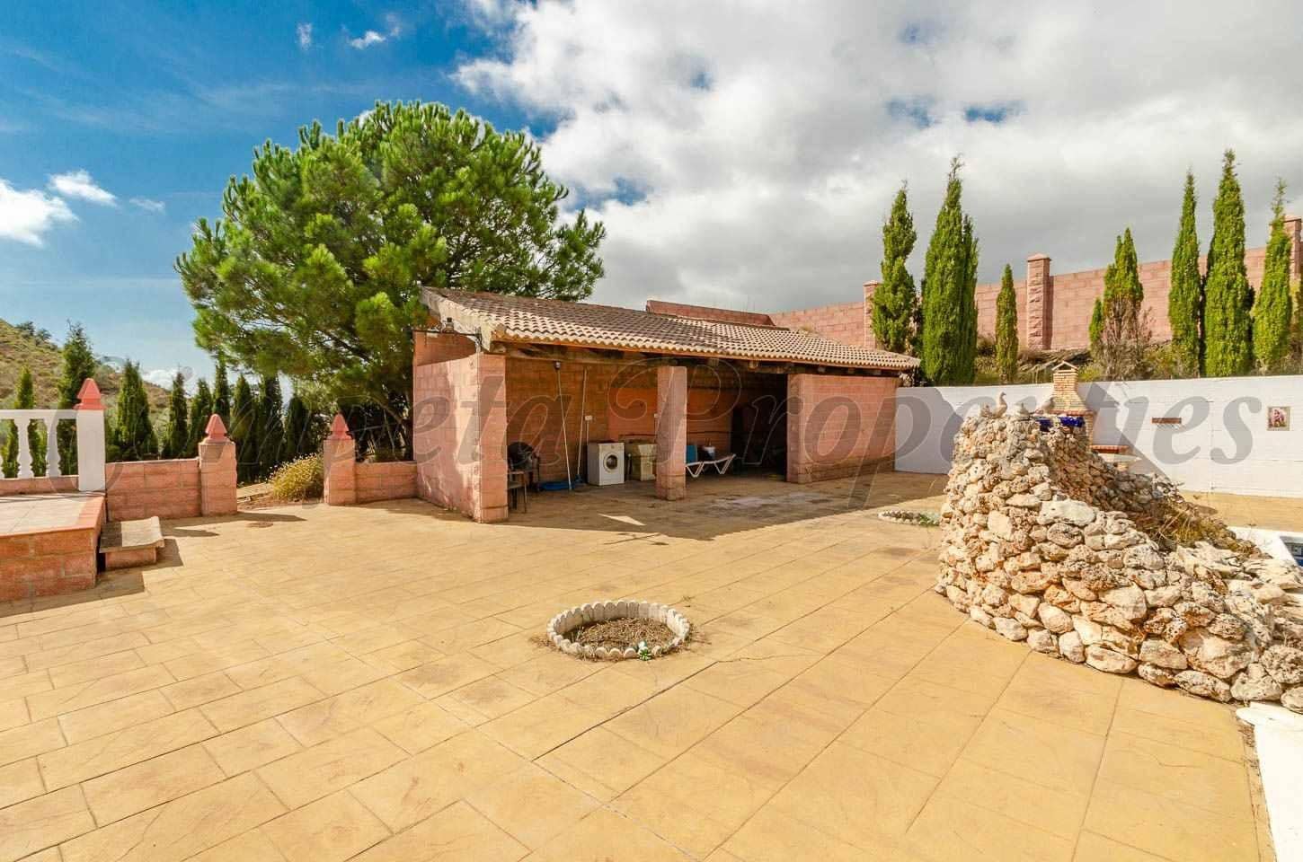 4 bedroom Finca/Country House for sale in Sedella with pool garage - € 399,000 (Ref: 10076026)