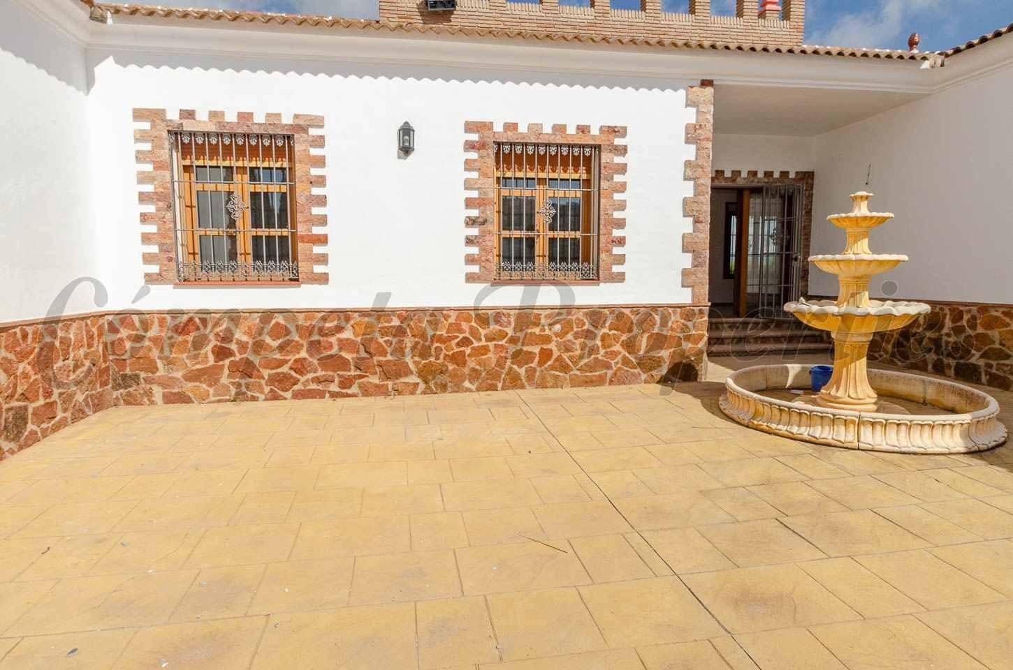 4 bedroom Finca/Country House for sale in Sedella with pool garage - € 399,000 (Ref: 10076026)