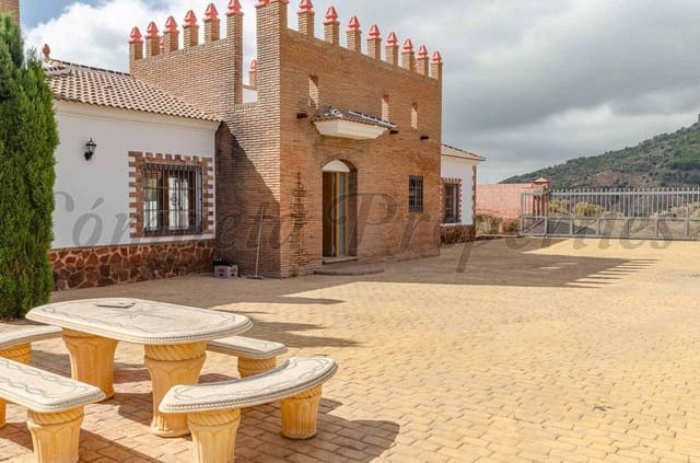 4 slaapkamer Finca/Landhuis te koop in Sedella met zwembad garage - € 505.000 (Ref: 10076026)
