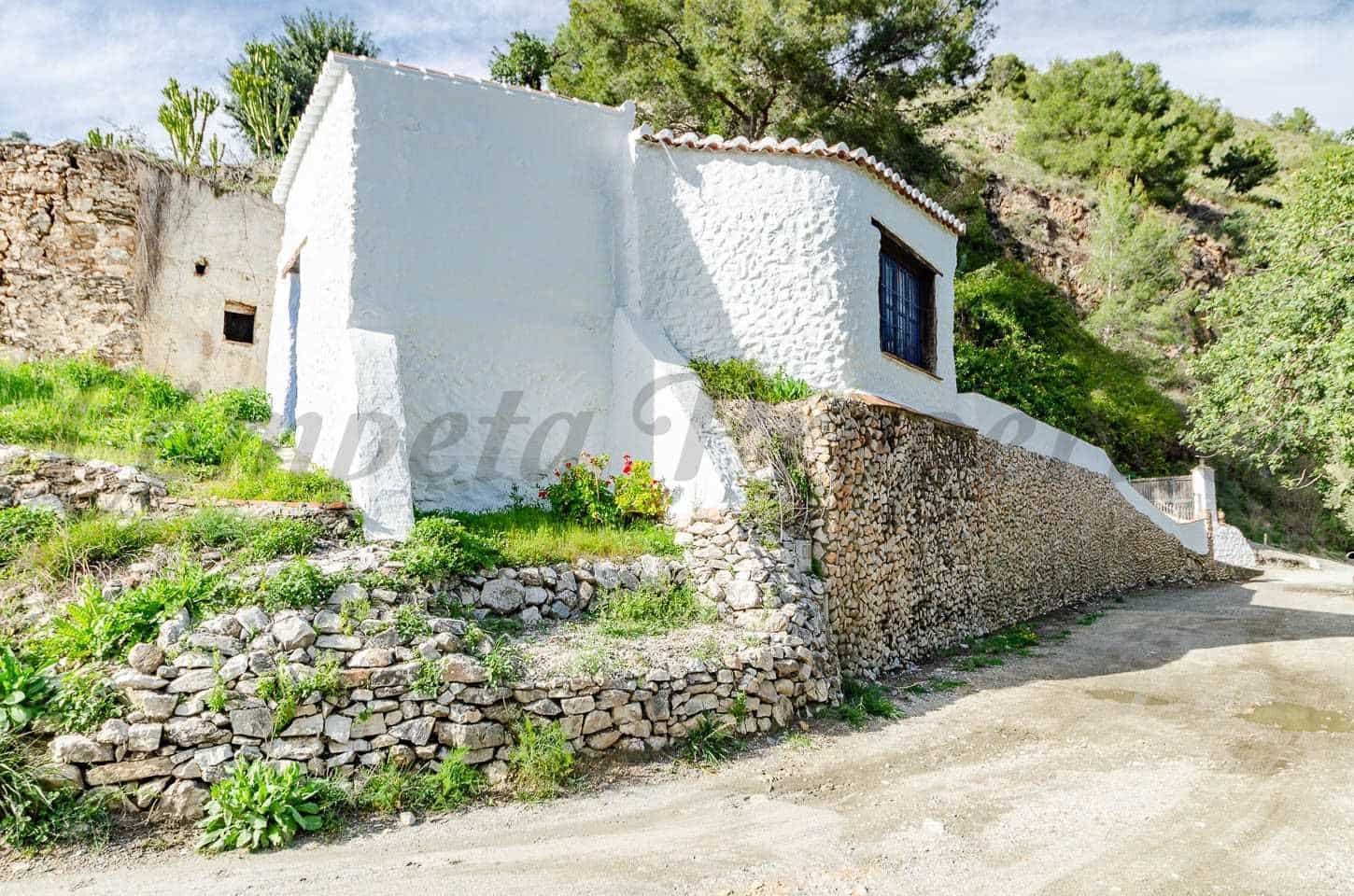 2 Zimmer Finca/Landgut zu verkaufen in Competa mit Pool - 245.000 € (Ref: 10076027)