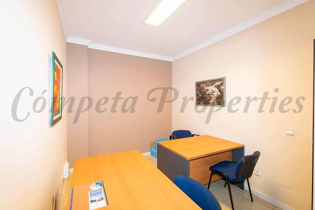 Kommersiell til salgs i Torrox Pueblo, Torrox - € 199 000 (Ref: 10076028)