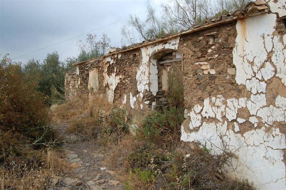 Grunde uden byggetilladelser til salg i Sayalonga - € 94.000 (Ref: 10076030)