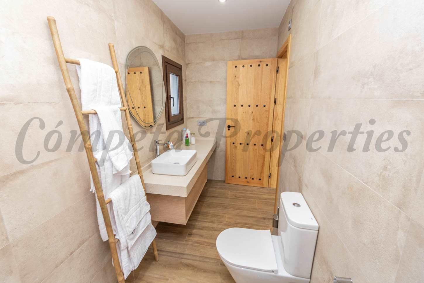 Finca/Maison de Campagne de 3 chambres de location de vacances à Torrox avec piscine - 1 875 € (Ref: 10076033)