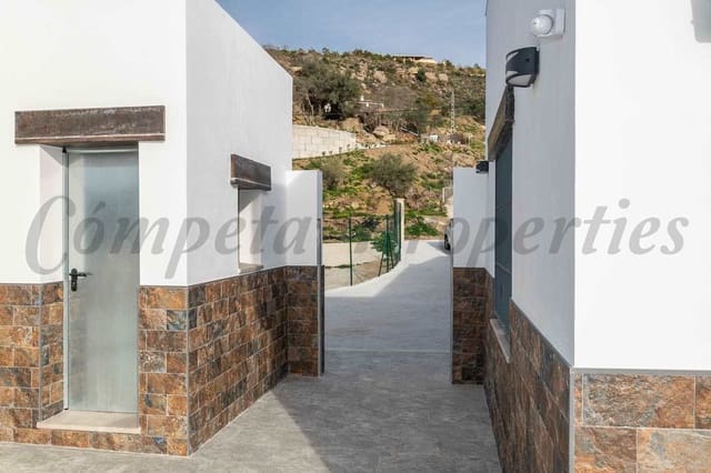 Finca/Maison de Campagne de 3 chambres de location de vacances à Torrox Pueblo, Torrox avec piscine - 1 875 € (Ref: 10076033)