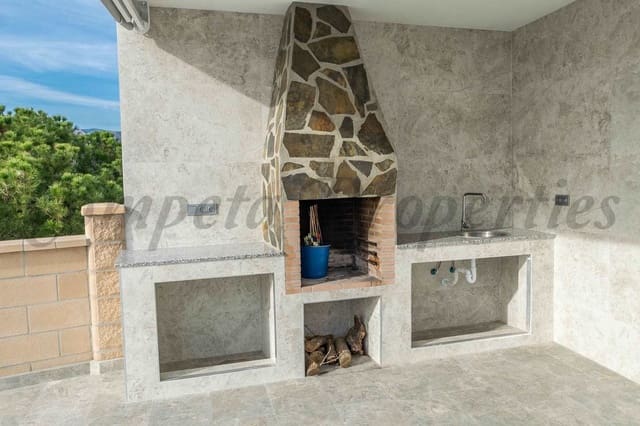 Finca/Maison de Campagne de 3 chambres de location de vacances à Torrox Pueblo, Torrox avec piscine - 1 875 € (Ref: 10076033)