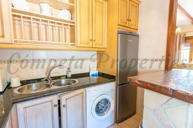 Finca/Maison de Campagne de 3 chambres de location de vacances à Torrox Pueblo, Torrox avec piscine garage - 1 600 € (Ref: 10076034)