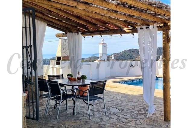 Finca/Maison de Campagne de 2 chambres de location de vacances à Torrox Pueblo, Torrox avec piscine garage - 1 300 € (Ref: 10076037)