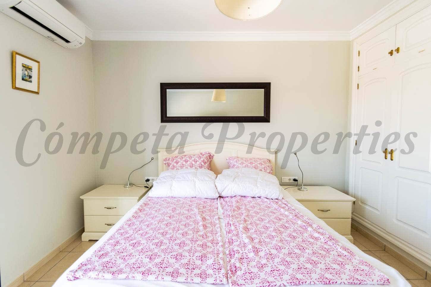 4 slaapkamer Finca/Landhuis voor vakantieverhuur in Torrox met zwembad garage - € 3.150 (Ref: 10076038)