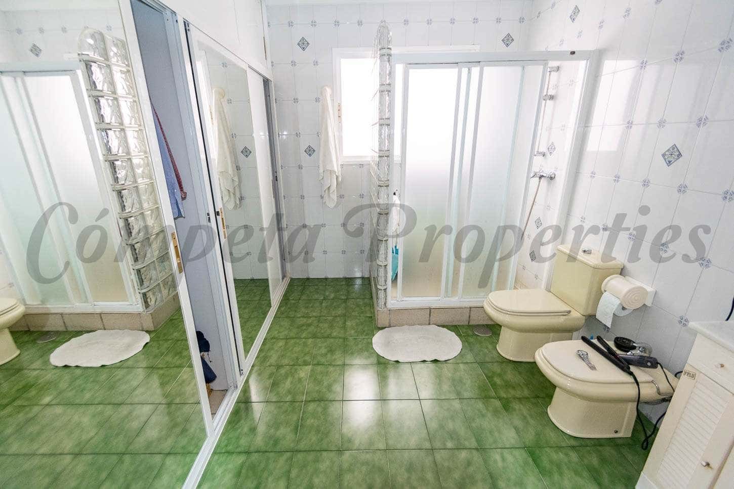 3 camera da letto Commerciale in vendita in Torrox con garage - 1.138.500 € (Rif: 10076042)