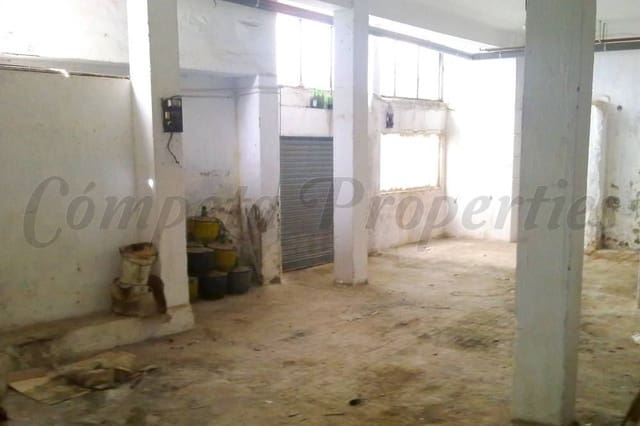 Local Commercial à vendre à Torrox Pueblo, Torrox - 108 000 € (Ref: 10076043)