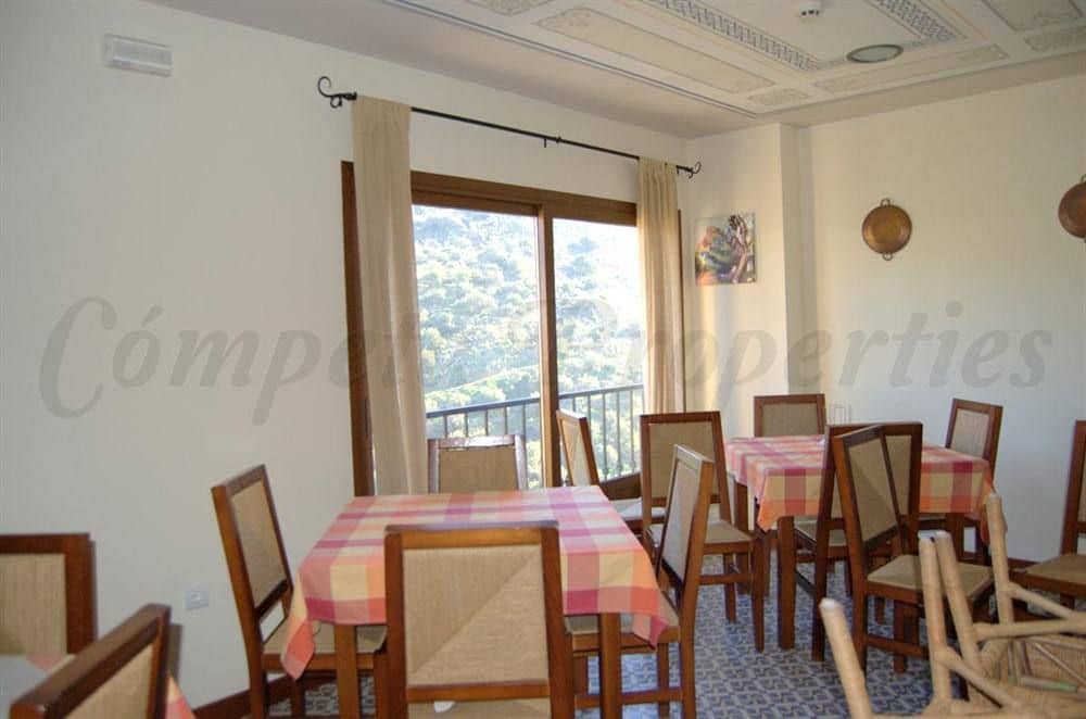 9 sypialnia Biznes na sprzedaż w Torrox - 825 000 € (Ref: 10076045)