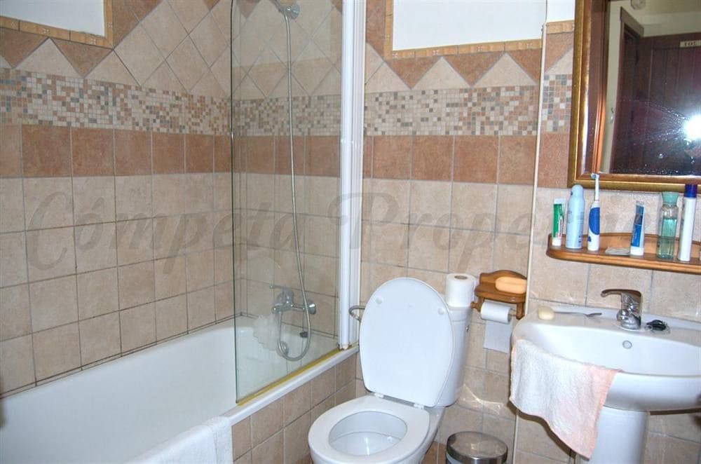 9 sypialnia Biznes na sprzedaż w Torrox - 825 000 € (Ref: 10076045)