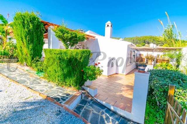 3 sypialnia Finka/Dom wiejski na kwatery wakacyjne w Frigiliana z basenem garażem - 950 € (Ref: 10076046)