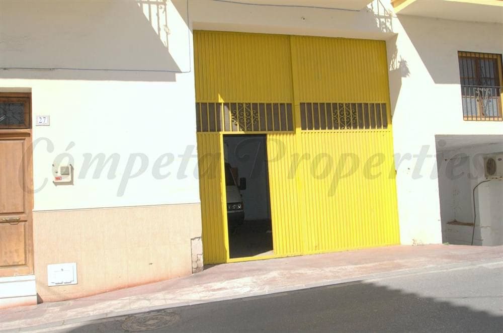 Local Comercial en Torrox en venta - 178.000 € (Ref: 10076049)