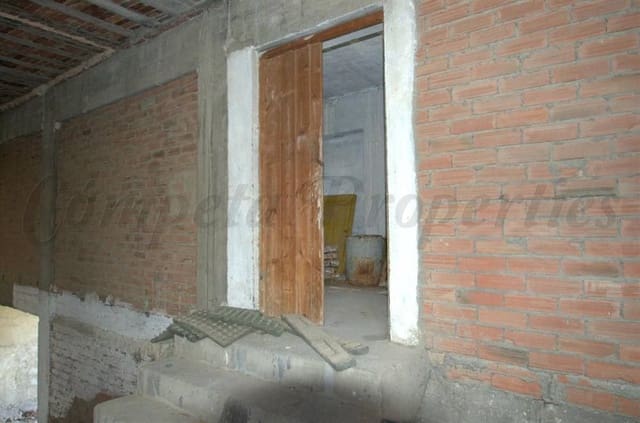 Kaupallinen myytävänä paikassa Torrox Pueblo, Torrox - 178 000 € (Ref: 10076049)