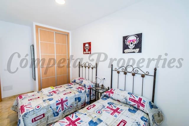 Finca/Maison de Campagne de 2 chambres de location de vacances à El Peñoncillo, Torrox avec piscine garage - 950 € (Ref: 10076052)