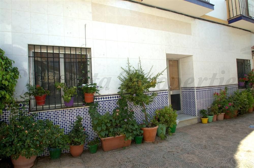 Local Comercial en Torrox en venta - 210.000 € (Ref: 10076053)