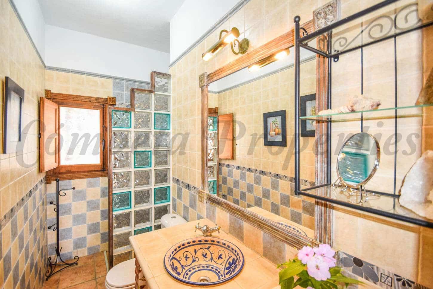 2 sovrum Finca/Hus på landet för semesterbostäder i Torrox med pool garage - 780 € (Ref: 10076054)