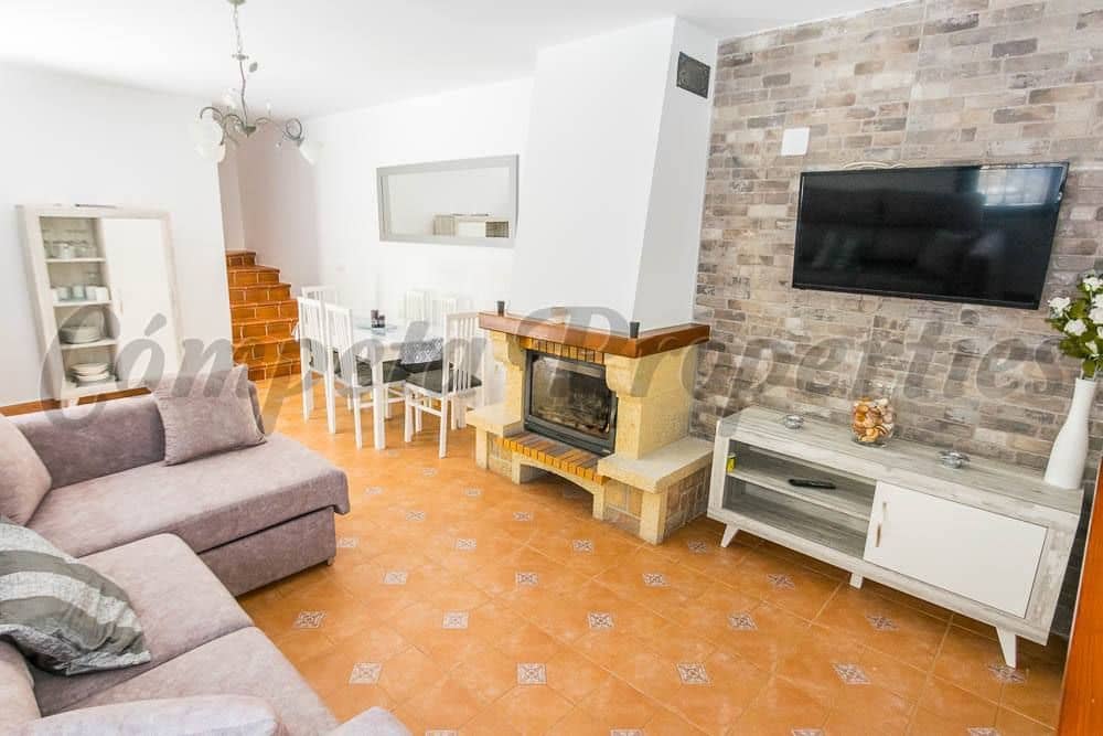 3 Zimmer Ferienfinca/landgut in Torrox mit Pool Garage - 1.595 € (Ref: 10076056)