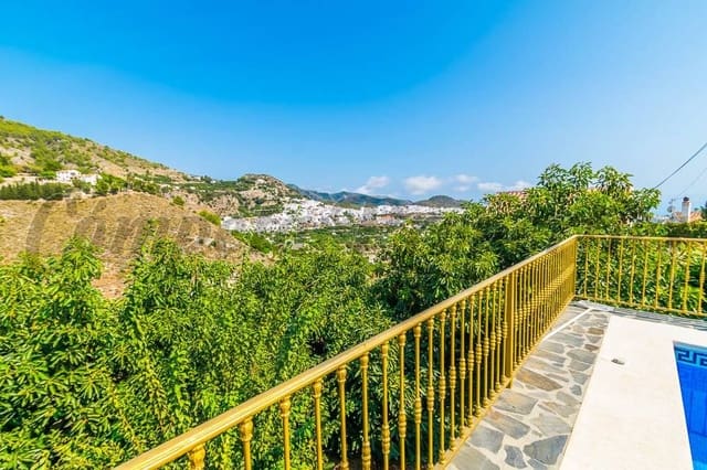 2 sypialnia Finka/Dom wiejski na kwatery wakacyjne w Frigiliana z basenem garażem - 935 € (Ref: 10076057)