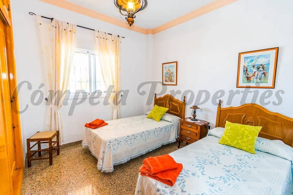 2 sovrum Finca/Hus på landet för semesterbostäder i Frigiliana med pool garage - 935 € (Ref: 10076057)