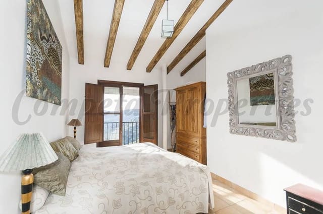 Finca/Maison de Campagne de 4 chambres de location de vacances à Torrox Pueblo, Torrox avec piscine garage - 1 200 € (Ref: 10076059)