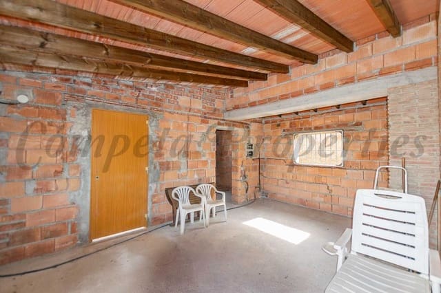 2 slaapkamer Finca/Landhuis te koop in Archez met zwembad garage - € 180.000 (Ref: 10076063)