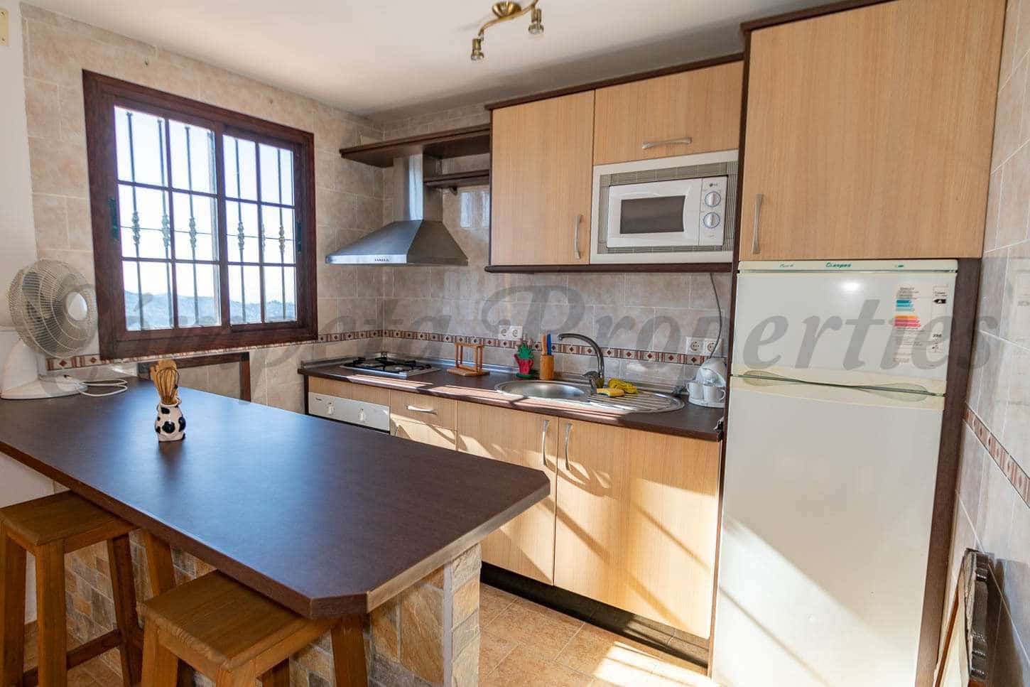 4 chambre Finca/Maison de Campagne à vendre à Archez avec piscine garage - 480 000 € (Ref: 10076069)