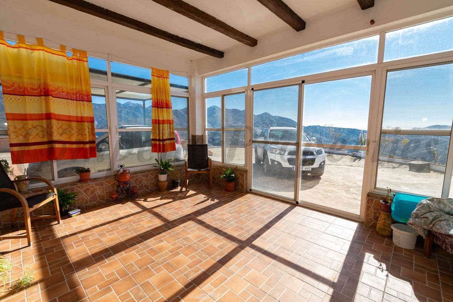 4 chambre Finca/Maison de Campagne à vendre à Archez avec piscine garage - 480 000 € (Ref: 10076069)