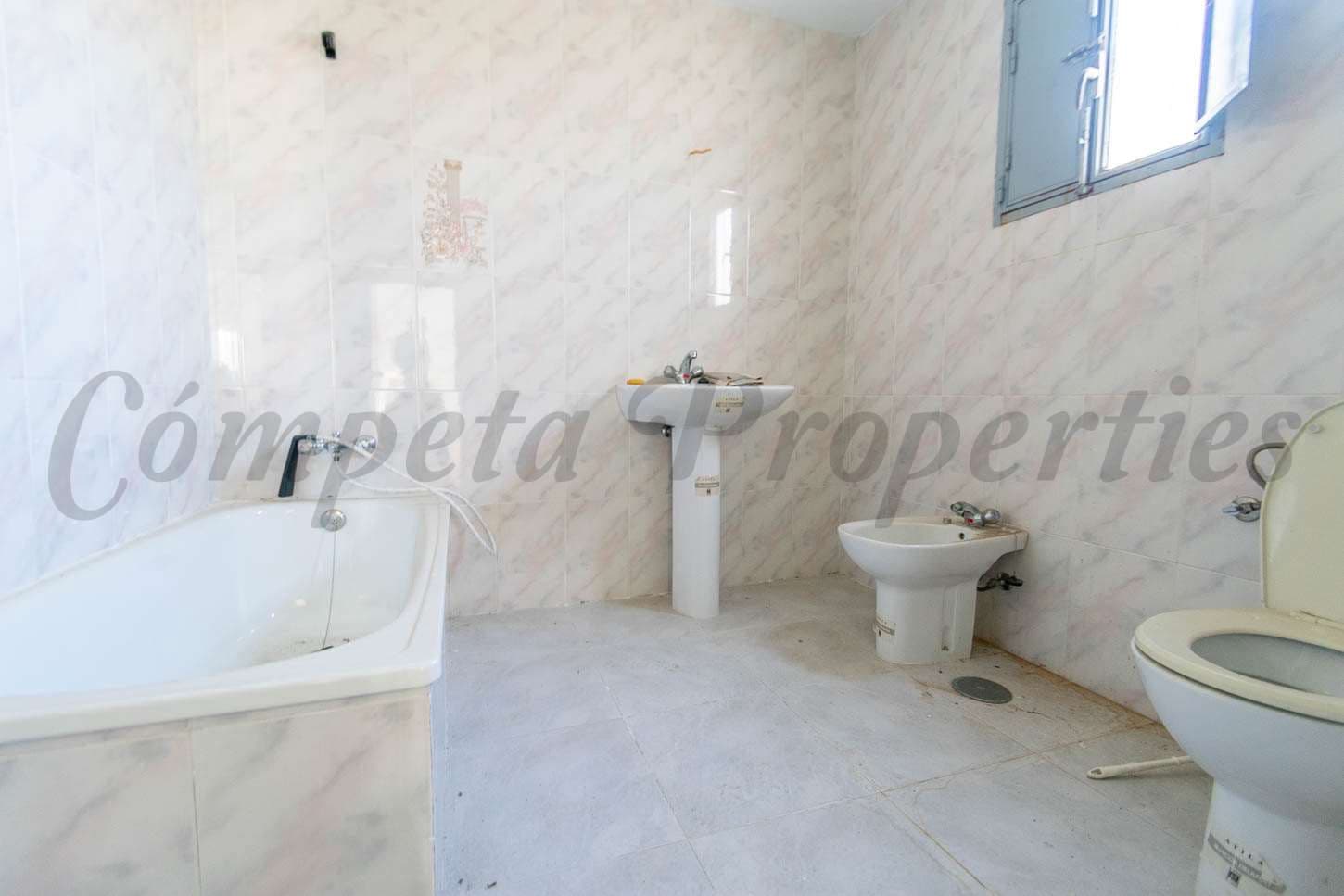 2 bedroom Finca/Country House for sale in Competa - € 262,500 (Ref: 10076073)