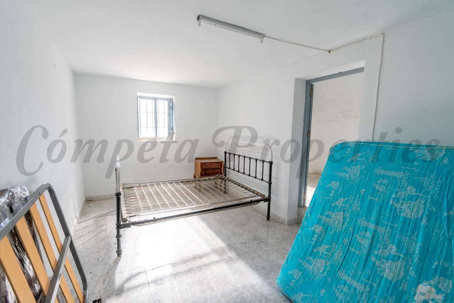 2 bedroom Finca/Country House for sale in Competa - € 262,500 (Ref: 10076073)