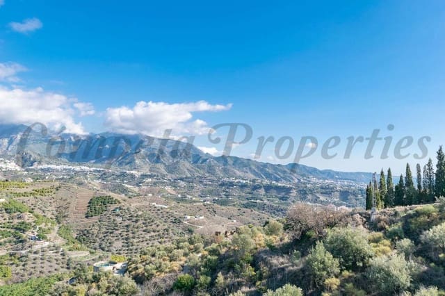 7 chambre Finca/Maison de Campagne à vendre à Torrox Pueblo, Torrox avec piscine - 880 000 € (Ref: 10076078)