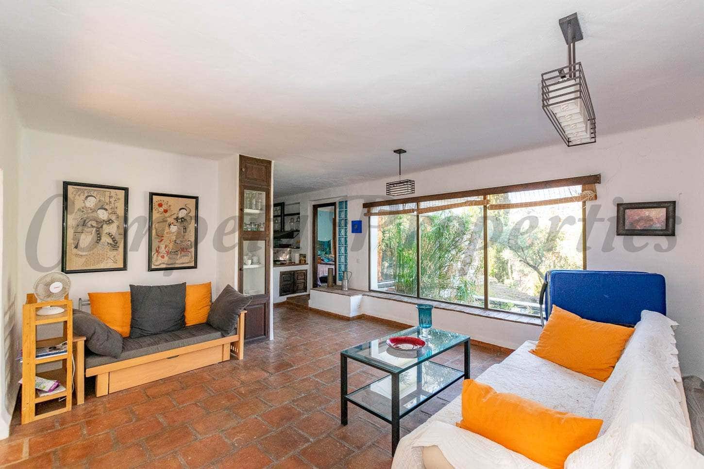 7 chambre Finca/Maison de Campagne à vendre à Torrox avec piscine - 880 000 € (Ref: 10076078)