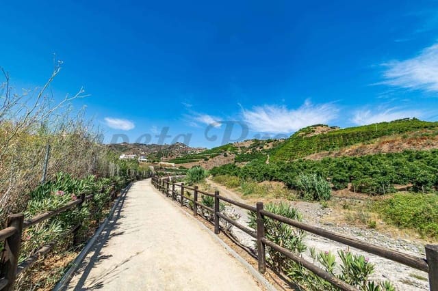 Undeveloped Land for sale in Algarrobo - € 378,000 (Ref: 10076083)