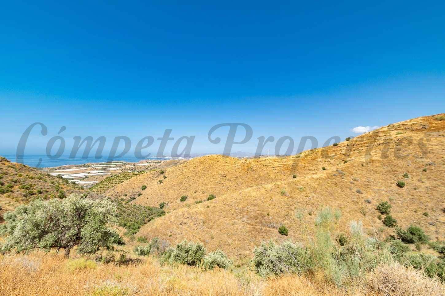 Ubebygd land til salgs i Torrox-Costa - € 20 000 (Ref: 10076088)