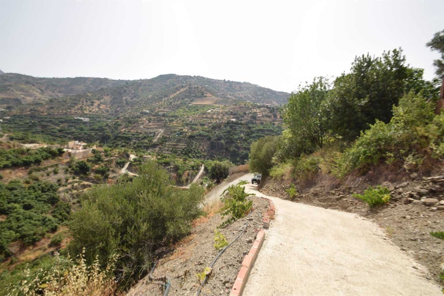 Terreno Não Urbanizado para venda em Torrox - 77 500 € (Ref: 10076093)