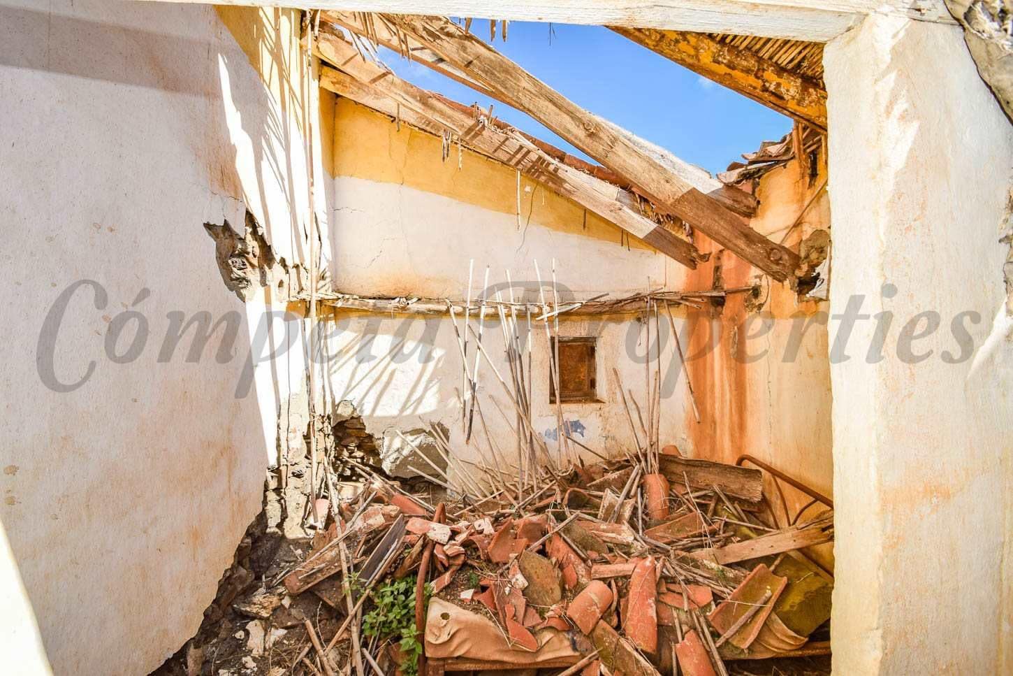 Landgrundstück zu verkaufen in Torrox - 130.000 € (Ref: 10076095)