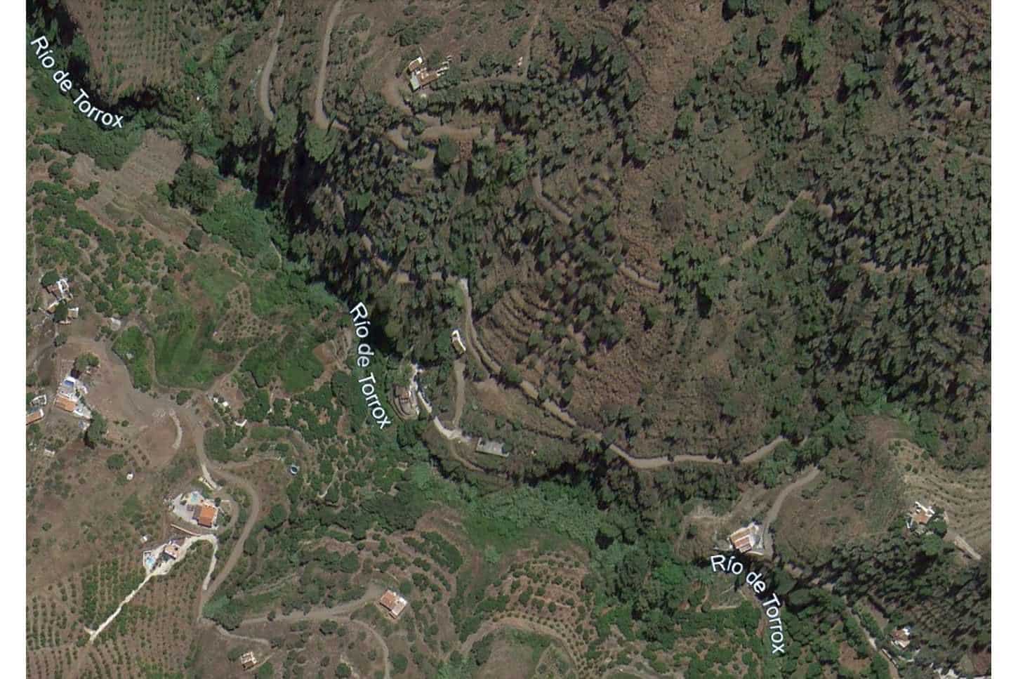 Mark till salu i Torrox - 73 000 € (Ref: 10076096)