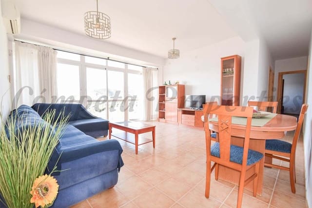 3 makuuhuone Huoneisto lomavuokrausta paikassa Torrox Pueblo, Torrox - 800 € (Ref: 10076097)