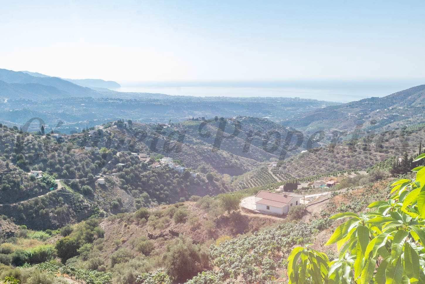Terreno Não Urbanizado para venda em Torrox - 265 000 € (Ref: 10076102)