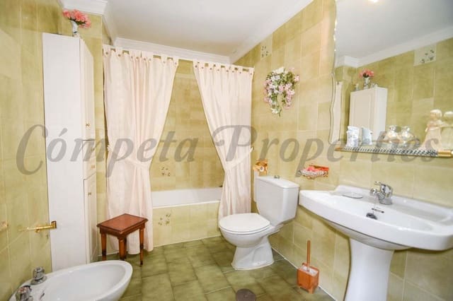   2 soveværelse   ferieLejlighed i El Morche, Torrox   - € 915 (Ref: 10076107)
