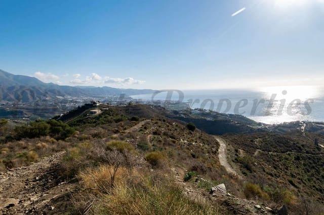 Rakentamaton maa myytävänä paikassa El Peñoncillo, Torrox - 143 000 € (Ref: 10076108)