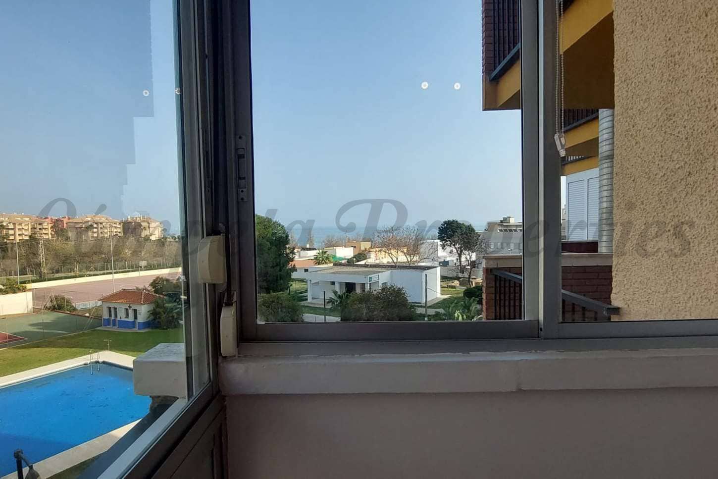 1 soverom Leilighet til salgs i Torrox-Costa med svømmebasseng - € 600 (Ref: 10076111)