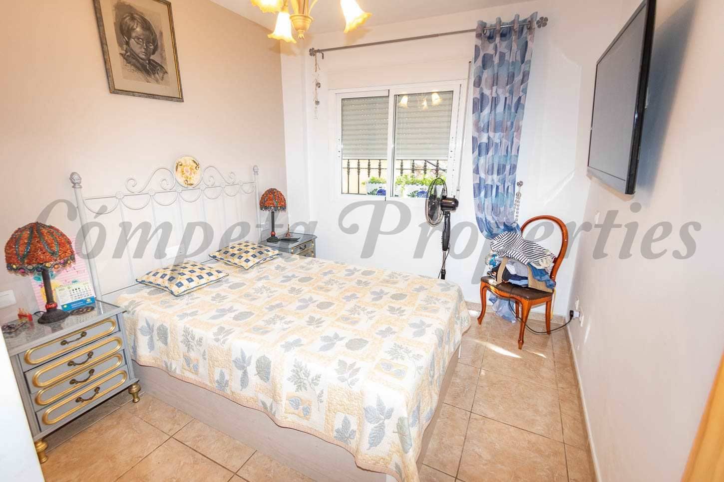 4 camera da letto Finca/Casa di Campagna in vendita in Torrox con piscina garage - 425.000 € (Rif: 10076112)