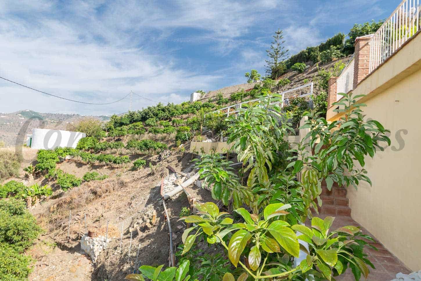 4 camera da letto Finca/Casa di Campagna in vendita in Torrox con piscina garage - 425.000 € (Rif: 10076112)