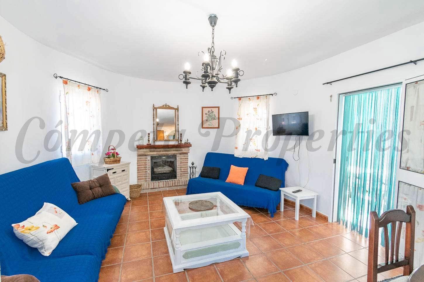 2 sypialnia Finka/Dom wiejski na sprzedaż w Torrox z basenem garażem - 450 000 € (Ref: 10076113)