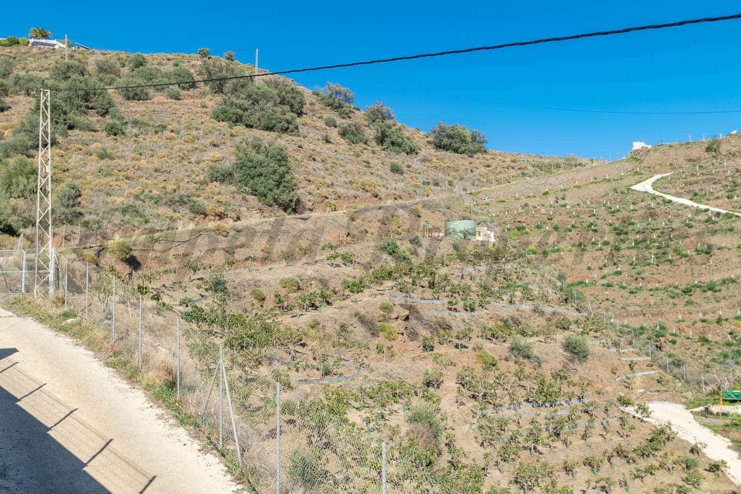 2 sypialnia Finka/Dom wiejski na sprzedaż w Torrox z basenem garażem - 450 000 € (Ref: 10076113)