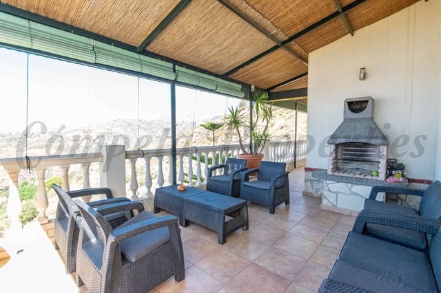 3 chambre Finca/Maison de Campagne à vendre à Cómpeta avec piscine - 389 000 € (Ref: 10076114)