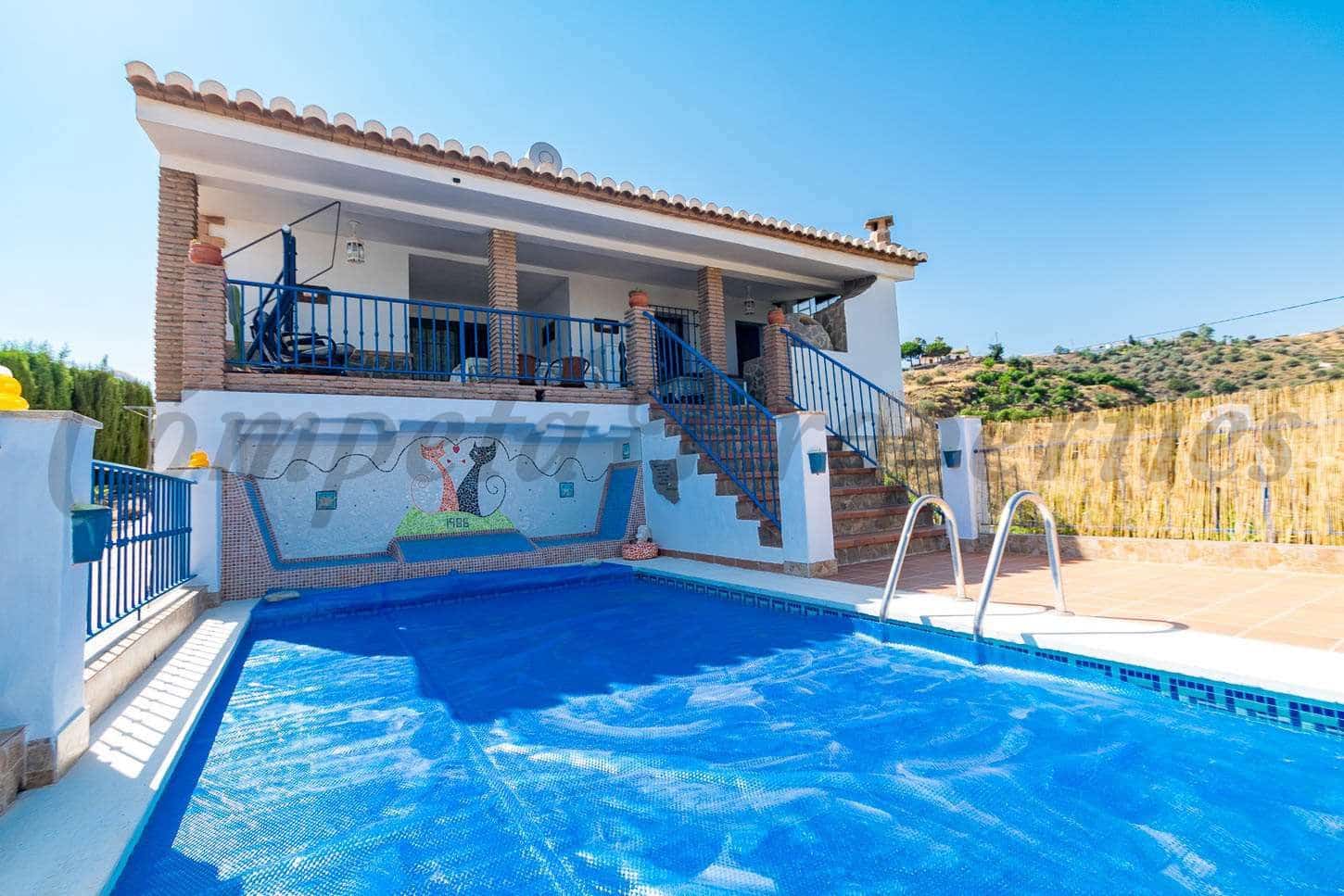 3 camera da letto Finca/Casa di Campagna in vendita in Torrox con piscina garage - 350.000 € (Rif: 10076116)
