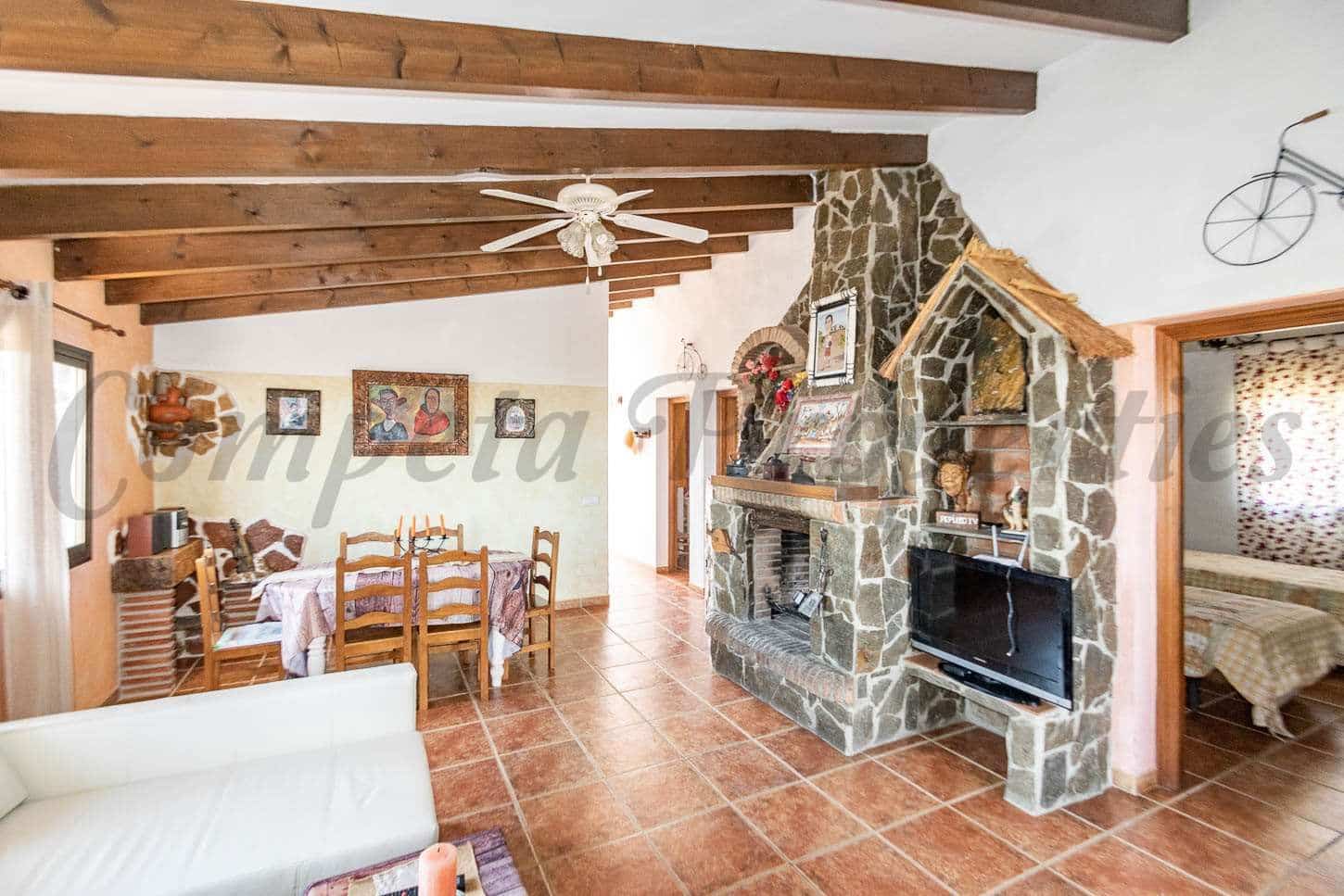 3 camera da letto Finca/Casa di Campagna in vendita in Torrox con piscina garage - 350.000 € (Rif: 10076116)